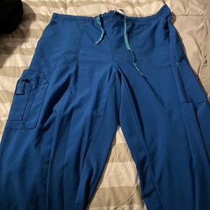 Carhartt scrub pant Large petite. Pet free and smoke free home.